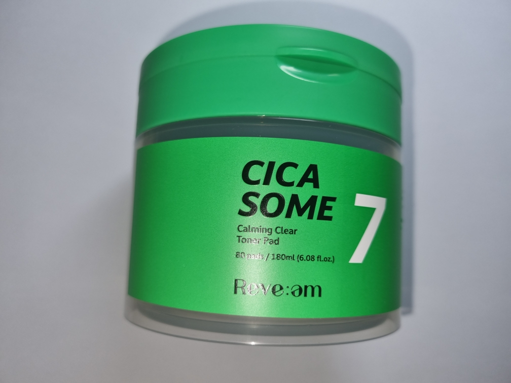 舒缓清洁爽肤水垫的真实用户使用照片