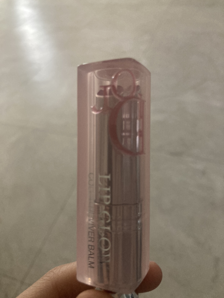 迷恋唇彩 [001 粉红]的真实用户使用照片