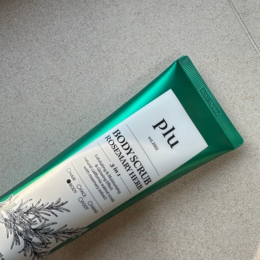Plu Body Scrub [Rosemary Herb] review image