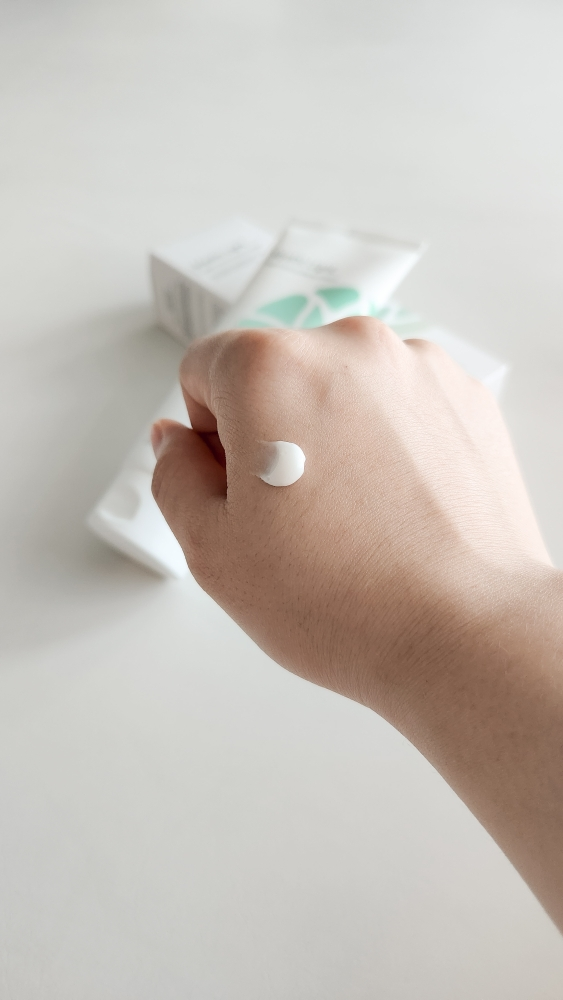 라루셀 (LALUCELL) 미스틱 라이트 마크 컨트롤 바디크림 review image