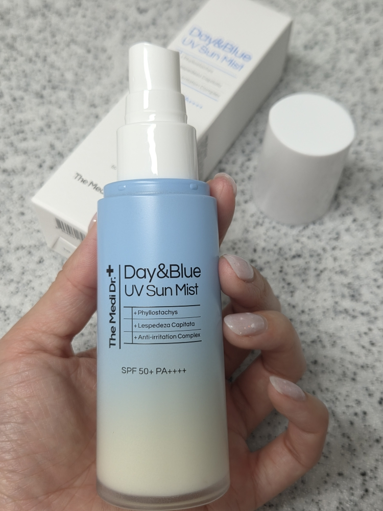 더메디닥터 (TheMediDr.) 데이앤블루 UV 선미스트 [SPF50+/PA++++] review image