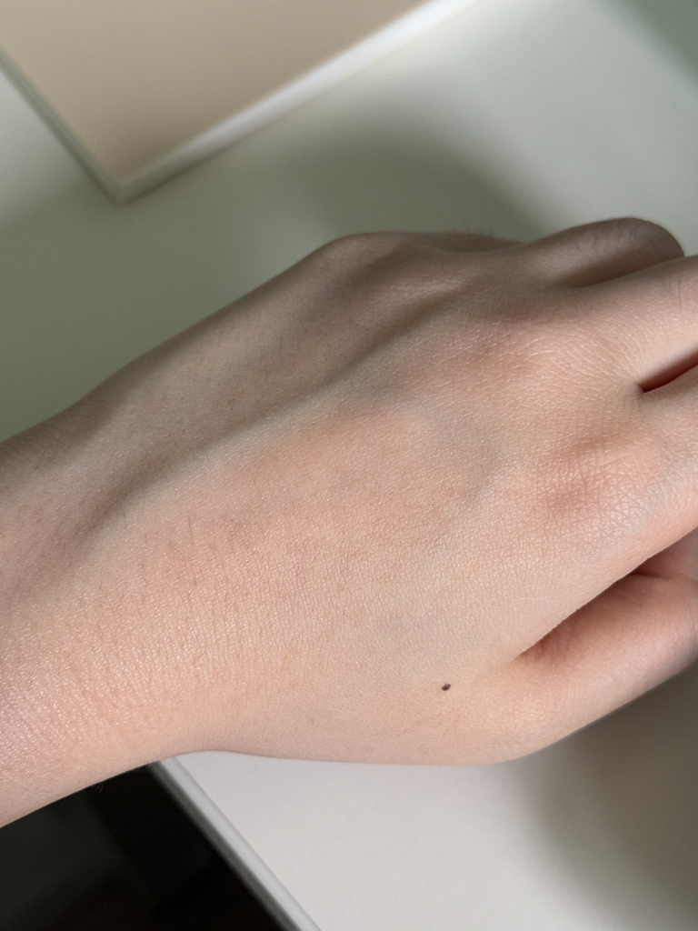 COSNORI Whitening Dress Whitening Tone Up Cream review image