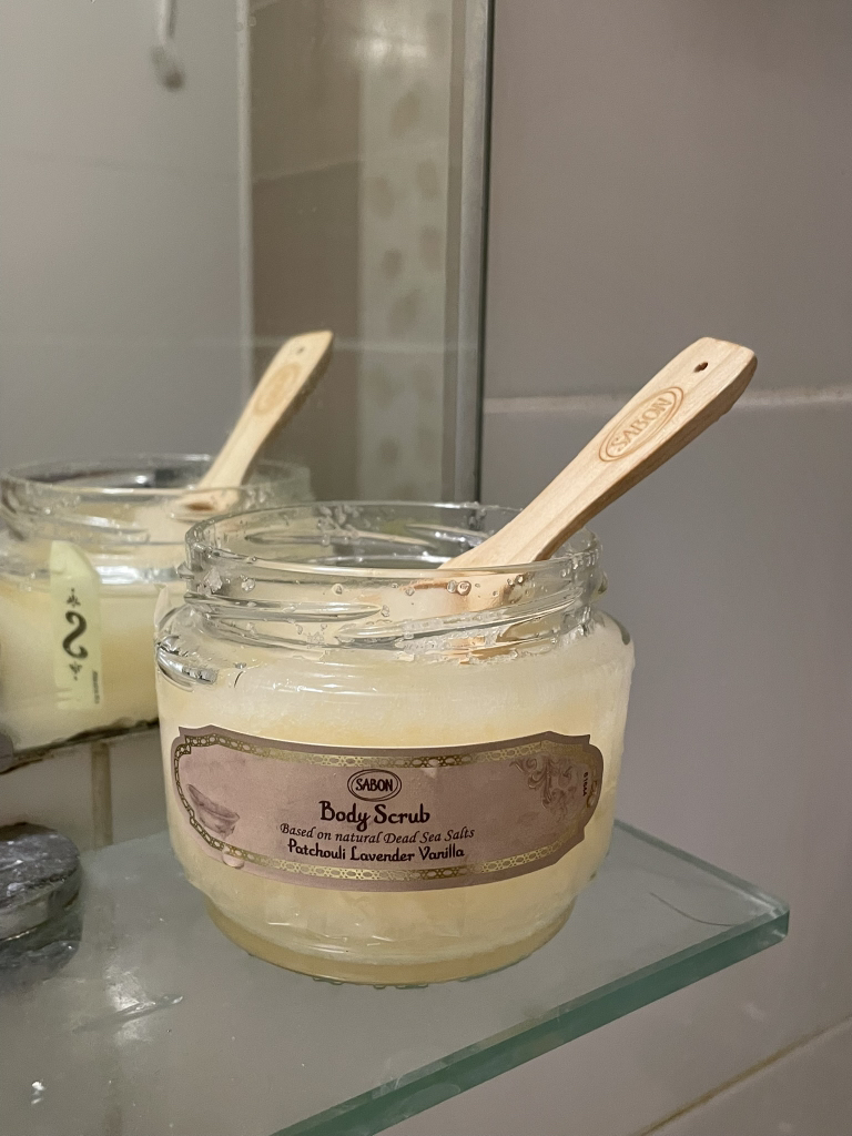 사봉 (SABON) 바디스크럽 [파츌리라벤더바닐라] review image