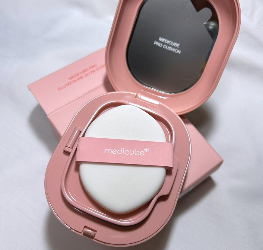 medicube Pro Glutathione Glow Cushion [No.21 Ivory] Reviews for Sensitive Skin