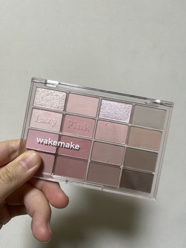 wakemake SOFT BLURRING EYE PALETTE [10 Lazy Pink Blurring] review image