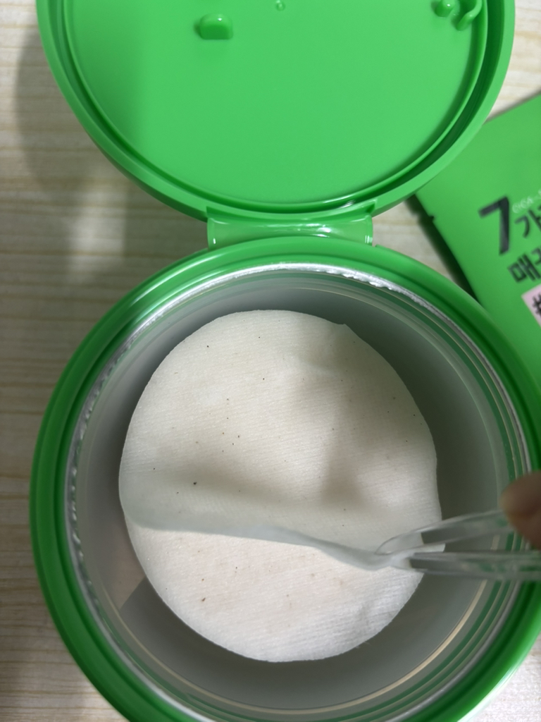 舒缓清洁爽肤水垫的真实用户使用照片