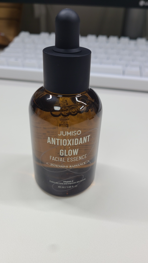 JUMISO ANTIOXIDANT GLOW FACIAL ESSENCE review image