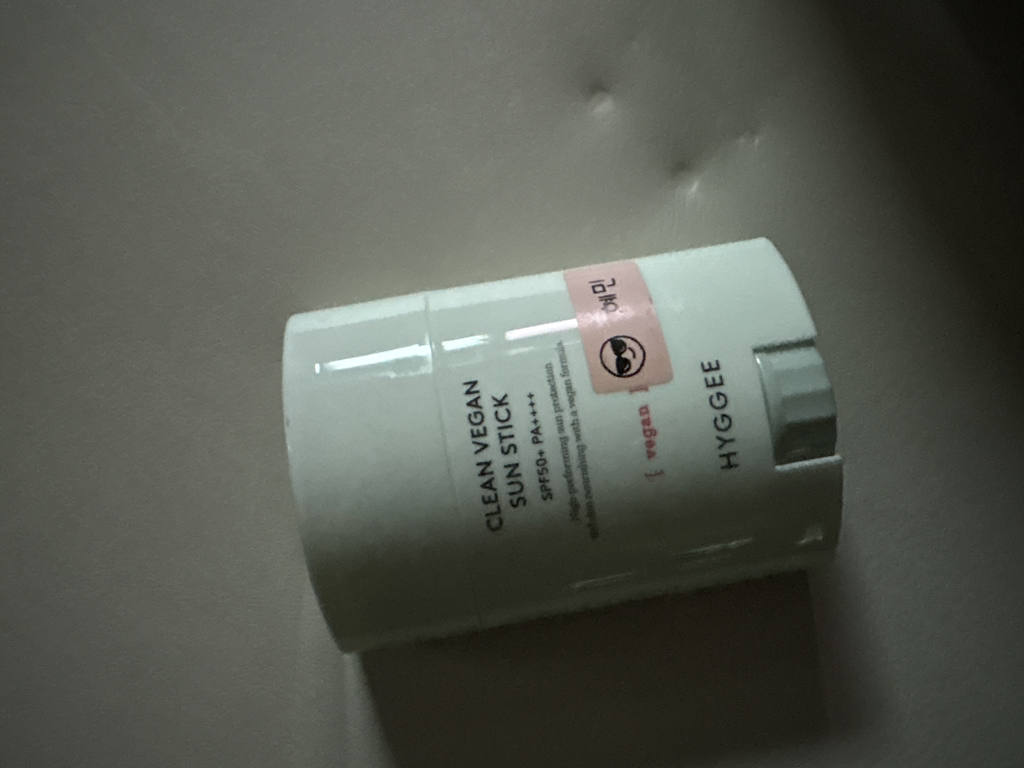 清洁纯素防晒棒 [SPF50+/PA++++]的真实用户使用照片