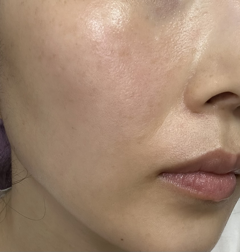 INNISFREE GREEN TEA HYALURONIC SUN SERUM [SPF50+/PA++++] review image