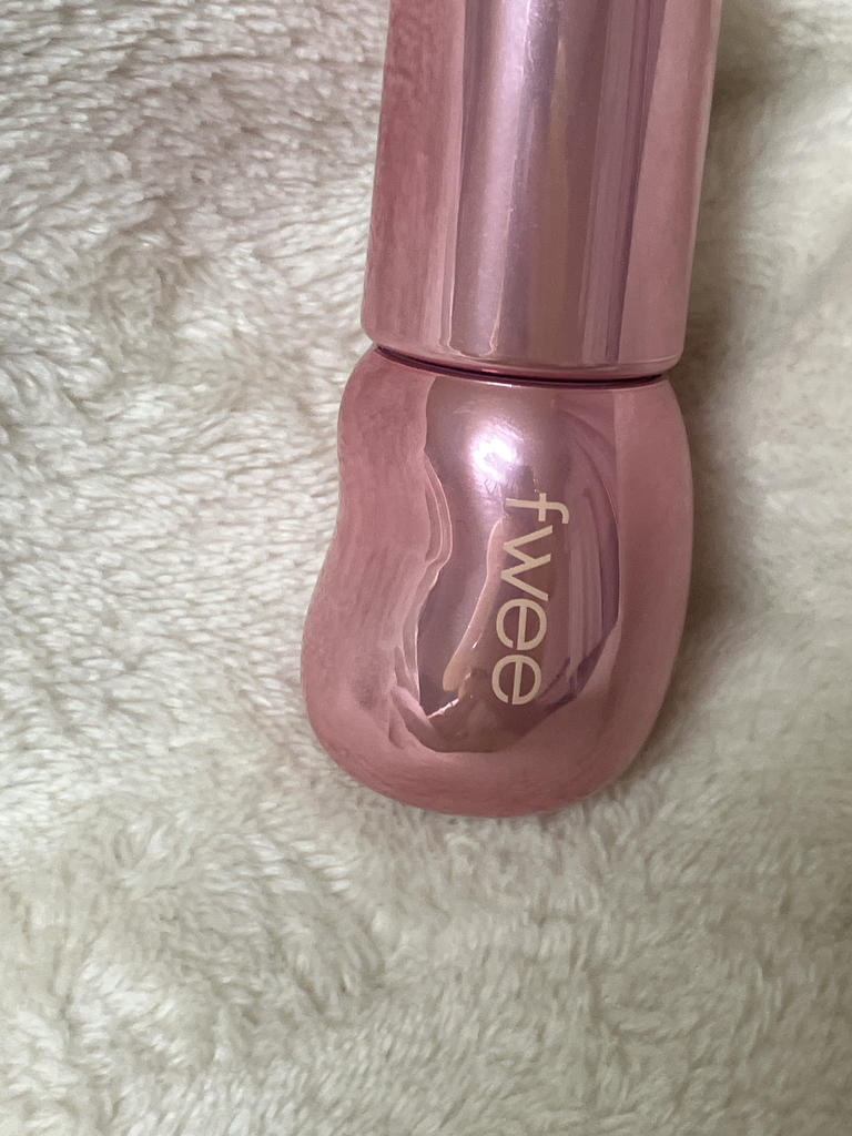 퓌 (fwee) 3D 볼류밍 글로스 [B10 요거트70%] review image