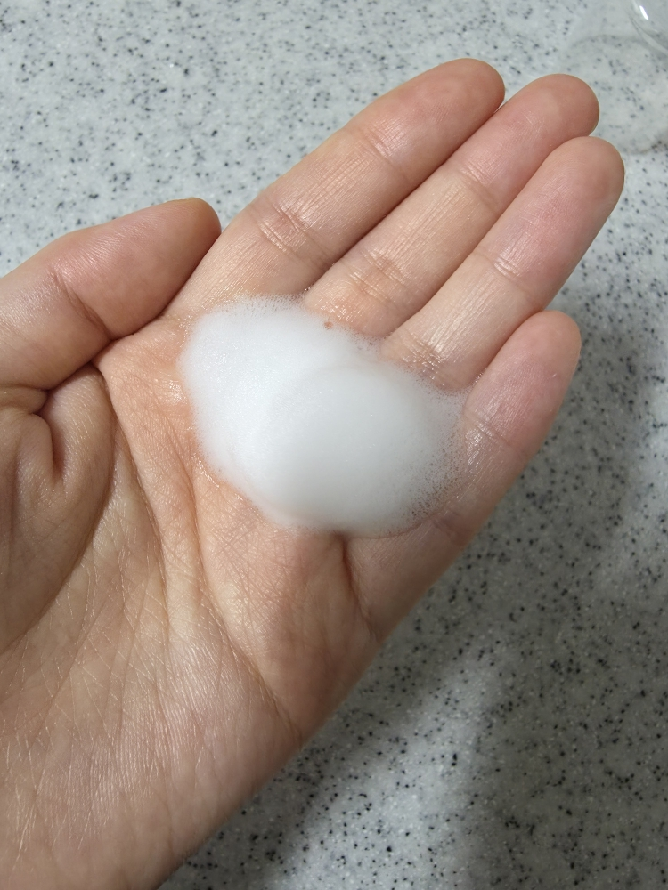 Real user review photo of Hi AMINO ALL CLEANSING MILK