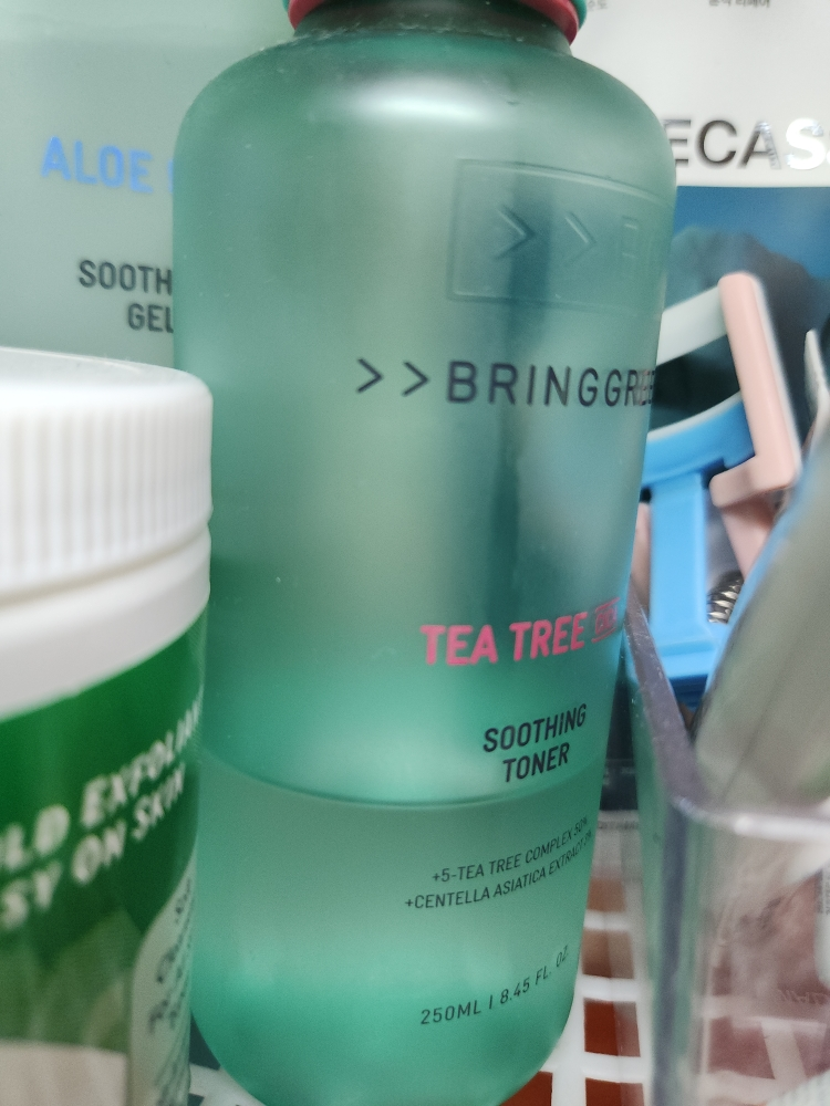 BRINGGREEN TEA TREE CICA SOOTHING TONER review image