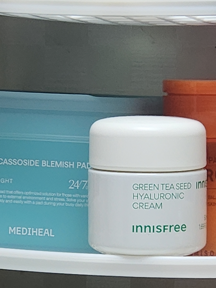 绿茶玻尿酸保湿霜的真实用户使用照片