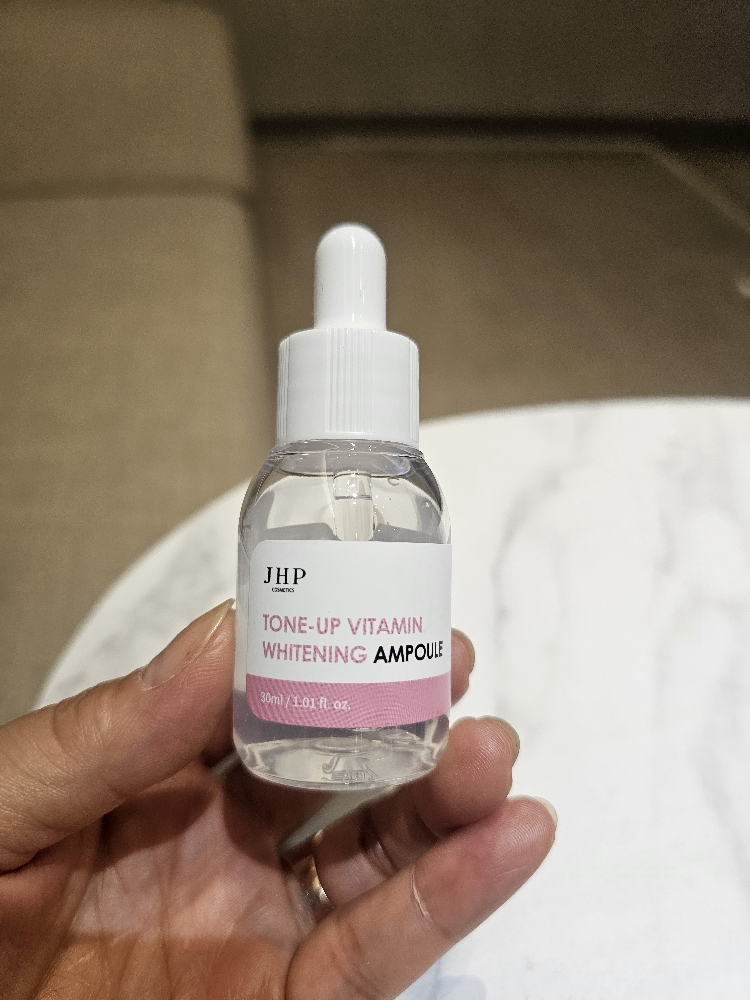 Real user review photo of Wrinkle Ampoule [Tone-Up Vitamin Whitening]