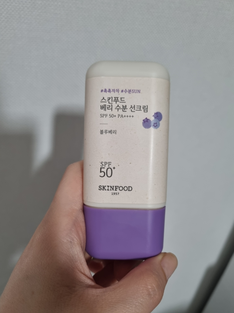 非常防晒霜 [SPF50+/PA++++] [保湿]的真实用户使用照片