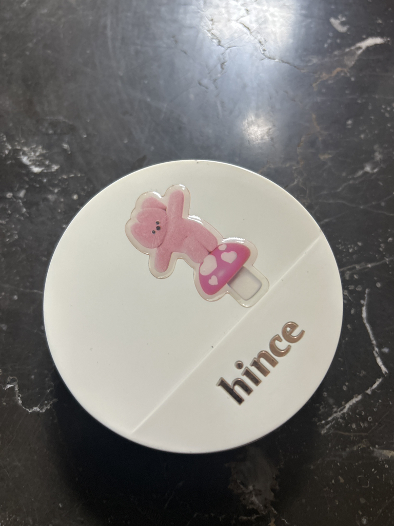 hince SECOND SKIN GLOW CUSHION [SPF50+/PA++++] [21 IVORY] review image