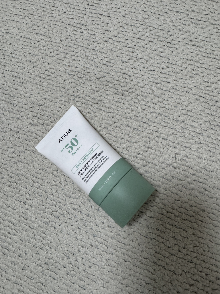 Anua 轻盈无油防晒霜 [SPF50+/PA++++] common.review image