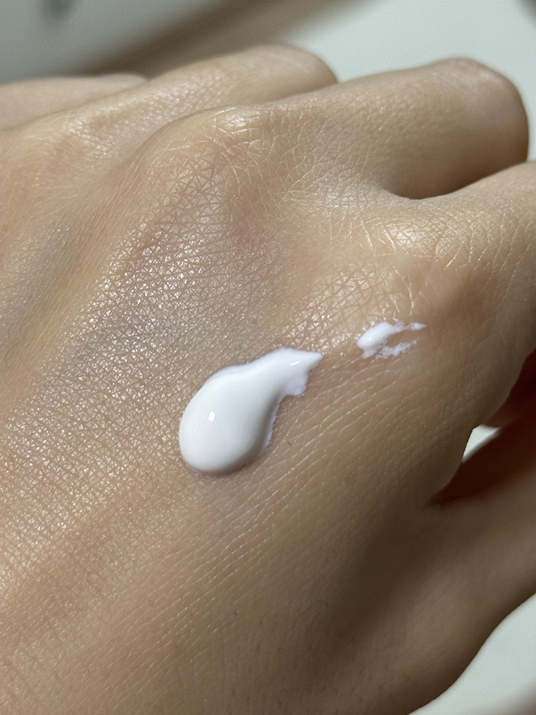 Anua 轻盈无油防晒霜 [SPF50+/PA++++] common.review image