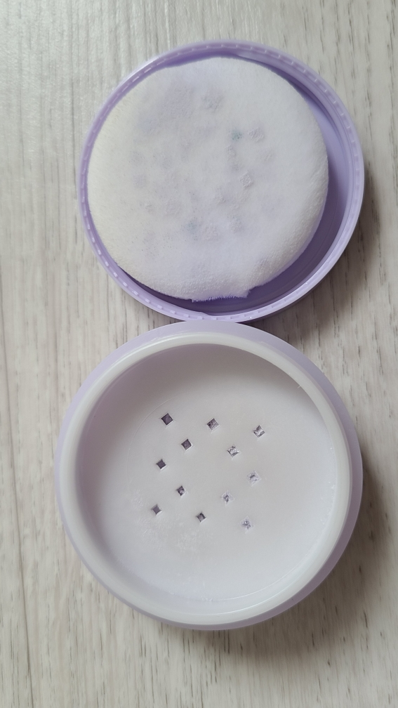 입큰& (IPKN&) 퍼스널 톤 코렉팅 파우더 [라벤더] review image