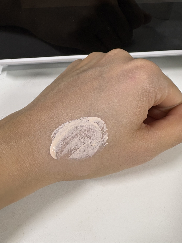 어바웃미 (AboutMe) 비 클린 선 [SPF50+/PA++++] [톤업] review image