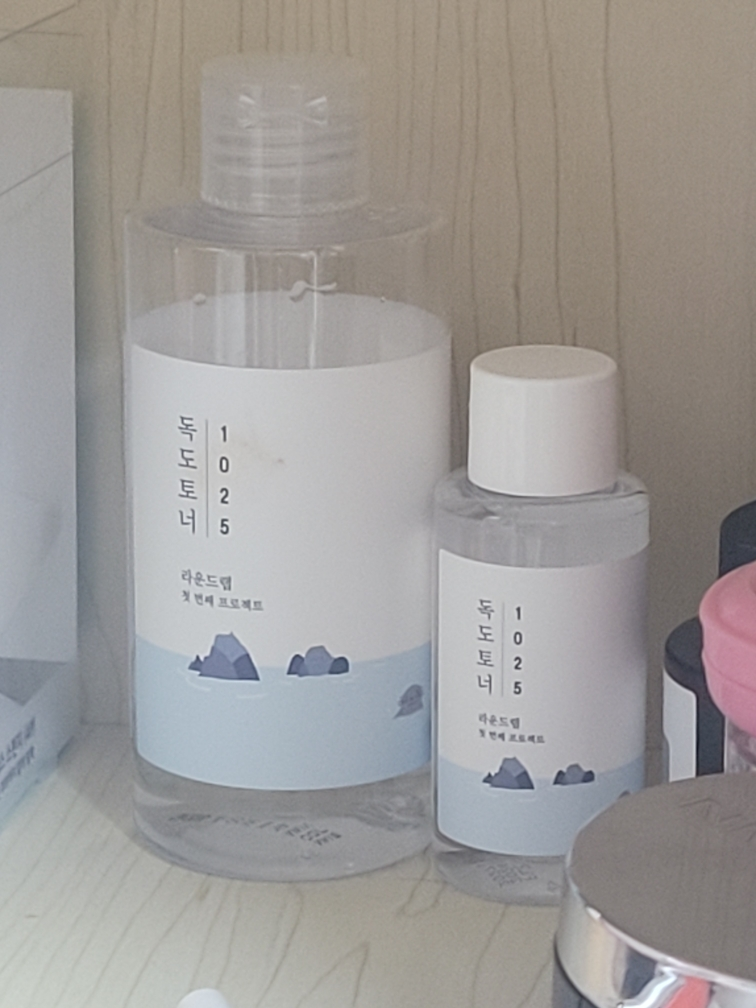 ROUNDLAB 1025 Dokdo Toner review image