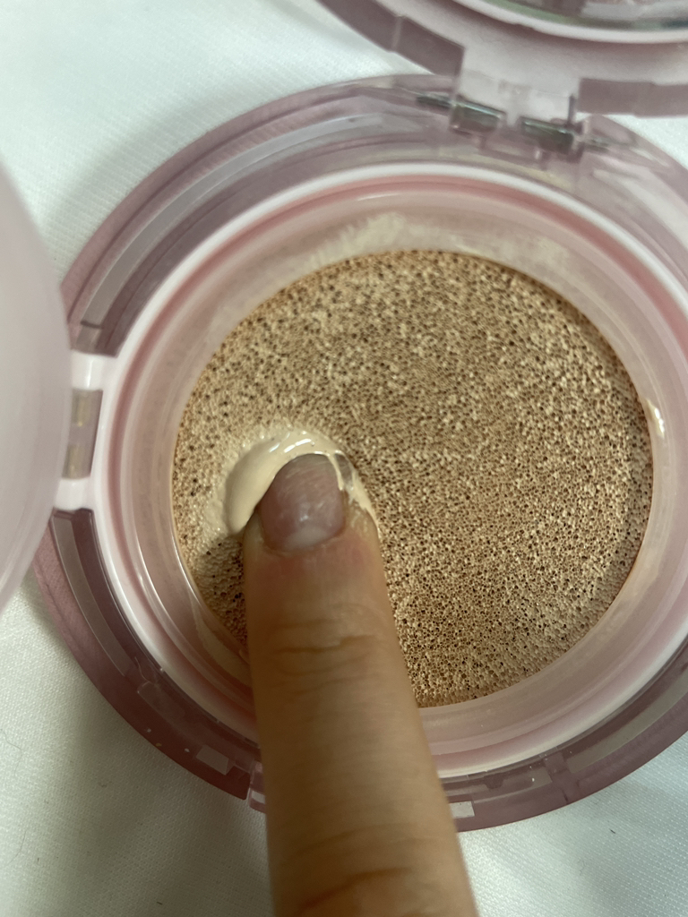 粉红版英雄气垫 [SPF50+/PA++++] [19号淡米色]的真实用户使用照片