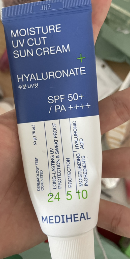 防晒乳液 [SPF50+/PA++++]的真实用户使用照片