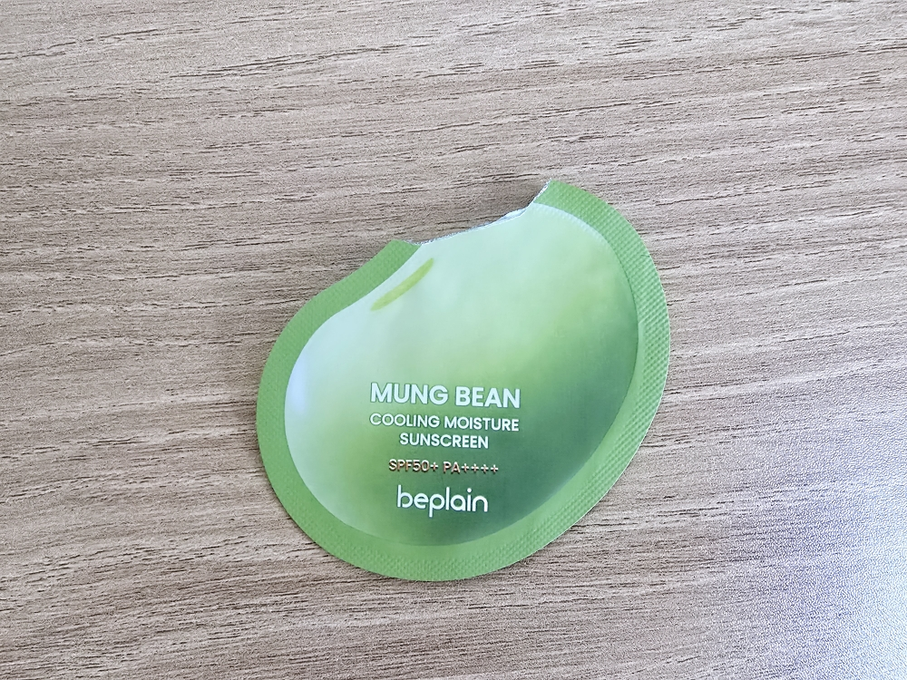 beplain MUNG BEAN COOLING MOISTURE SUNSCREEN [SPF50+/PA++++] review image