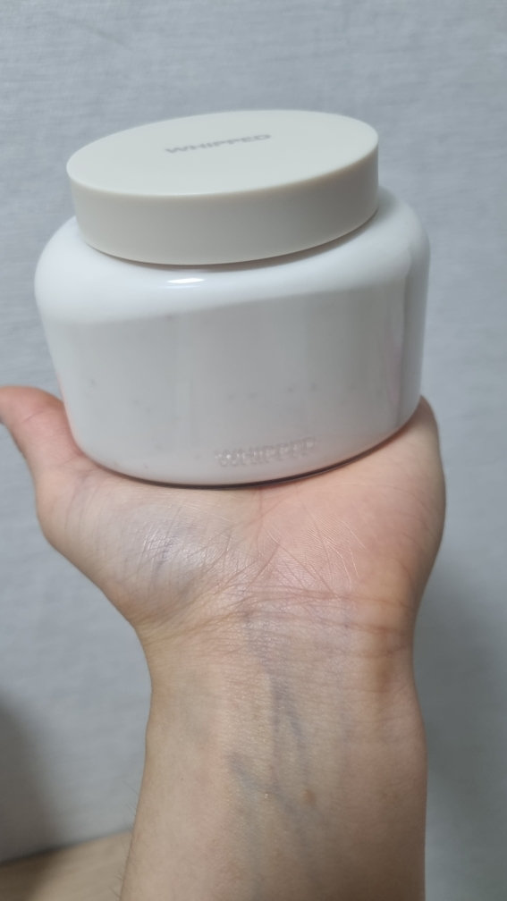 휩드 (whipped) 비건 토핑 바디버터 라이트 [유자몽] review image