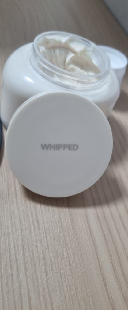 휩드 (whipped) 비건 토핑 바디버터 라이트 [유자몽] review image