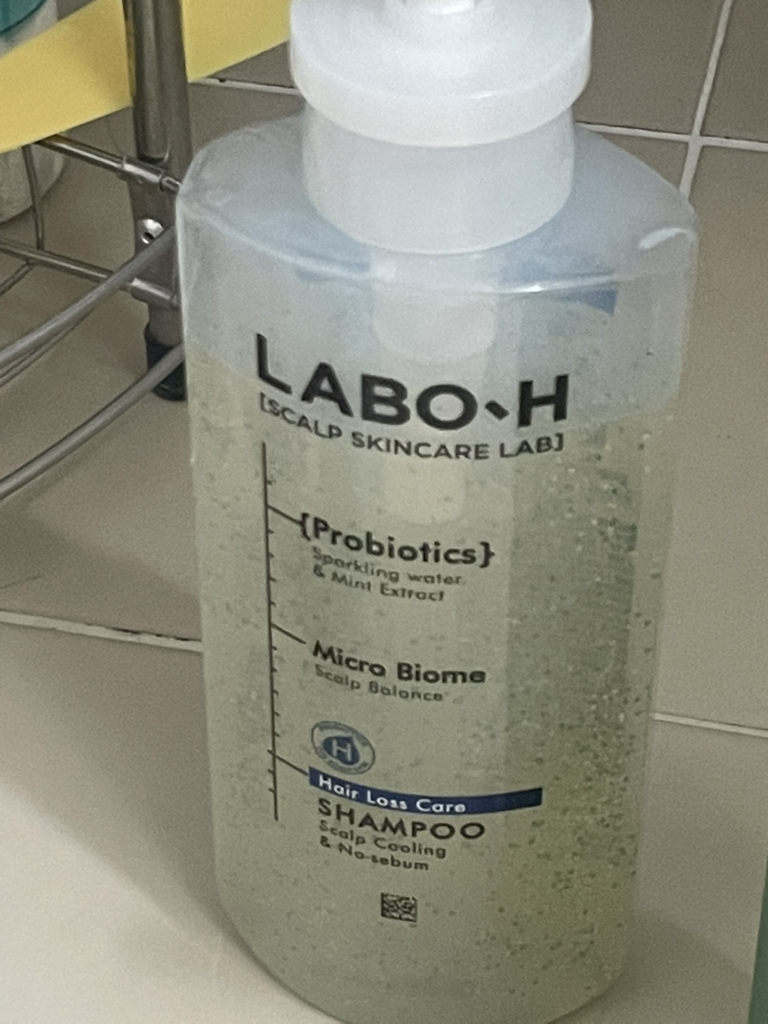 脱发症状缓解洗发水 [头皮冷却&控油]的真实用户使用照片
