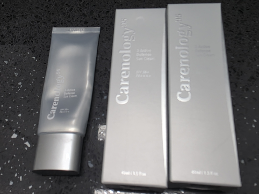 Carenology 三重活性防晒霜 [SPF50+/PA++++] common.review image