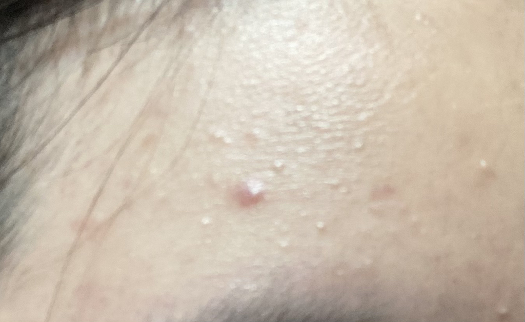 粉底液 SPF50+/PA+++ [22号 遮瑕色]的真实用户使用照片