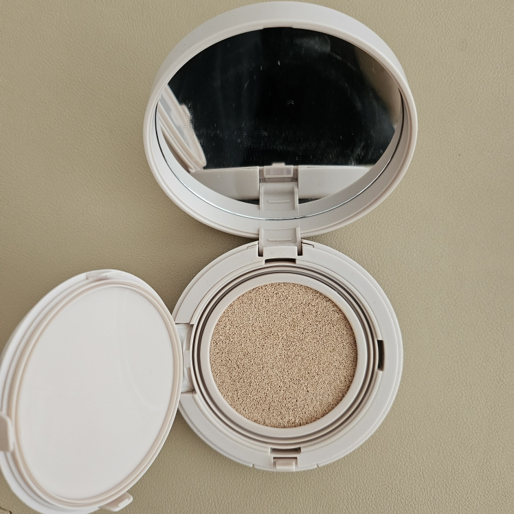 纯素杜威遮瑕隔离霜 [SPF50+/PA++++]的真实用户使用照片