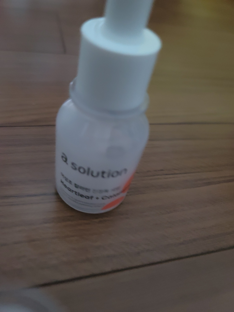 马蹄莲卡尔明镇静修复精华的真实用户使用照片