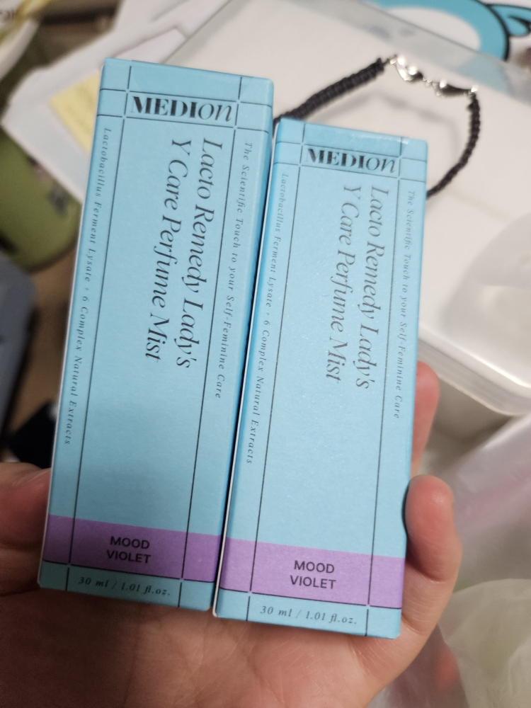 乳酸护理Y护理香水喷雾[情绪紫罗兰]的真实用户使用照片