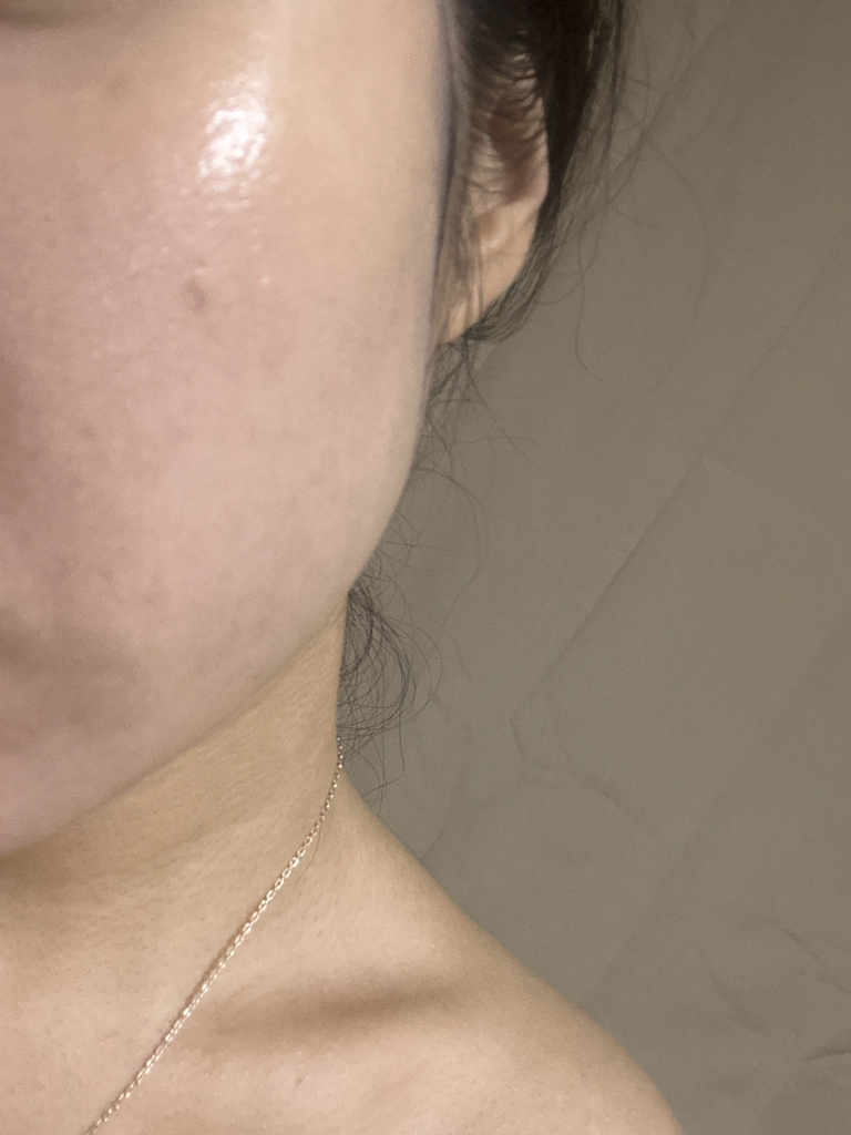 睡眠时必须涂抹的乳霜的真实用户使用照片