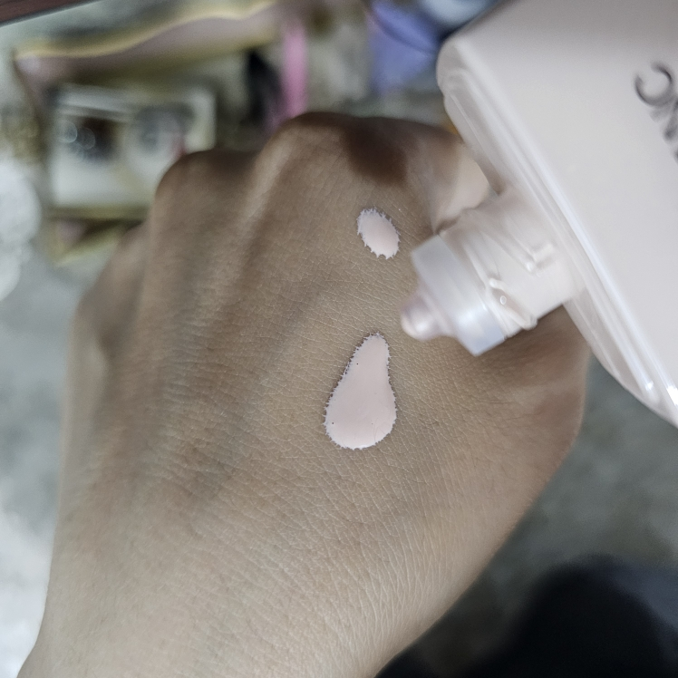 샤넬 (CHANEL) 르 블랑 메이크업 베이스 [SPF50+/PA+++] [로제] review image