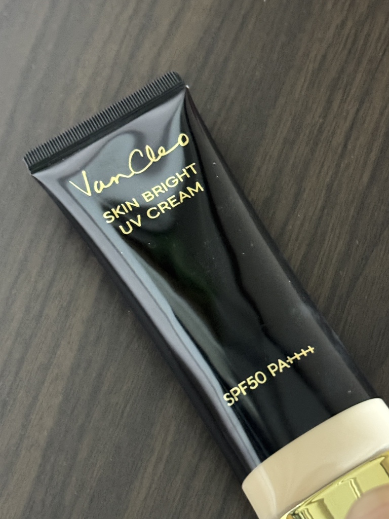 반클레오 (VanCleo) 스킨 브라이트 UV 크림 [SPF50+/PA++++] review image
