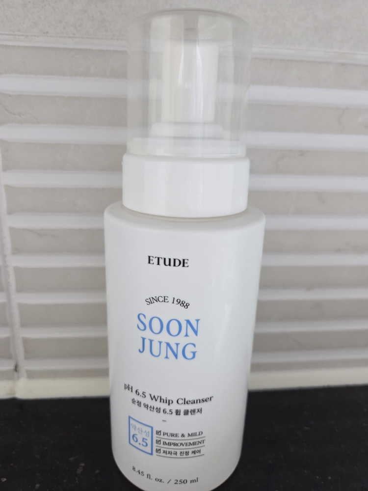 ETUDE 温和酸性6.5泡沫洁面乳 common.review image
