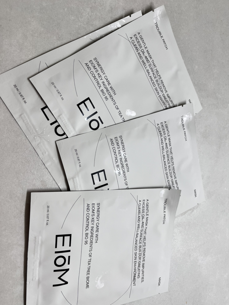 이옴 (EIoM) 트러블 패치 마스크 review image