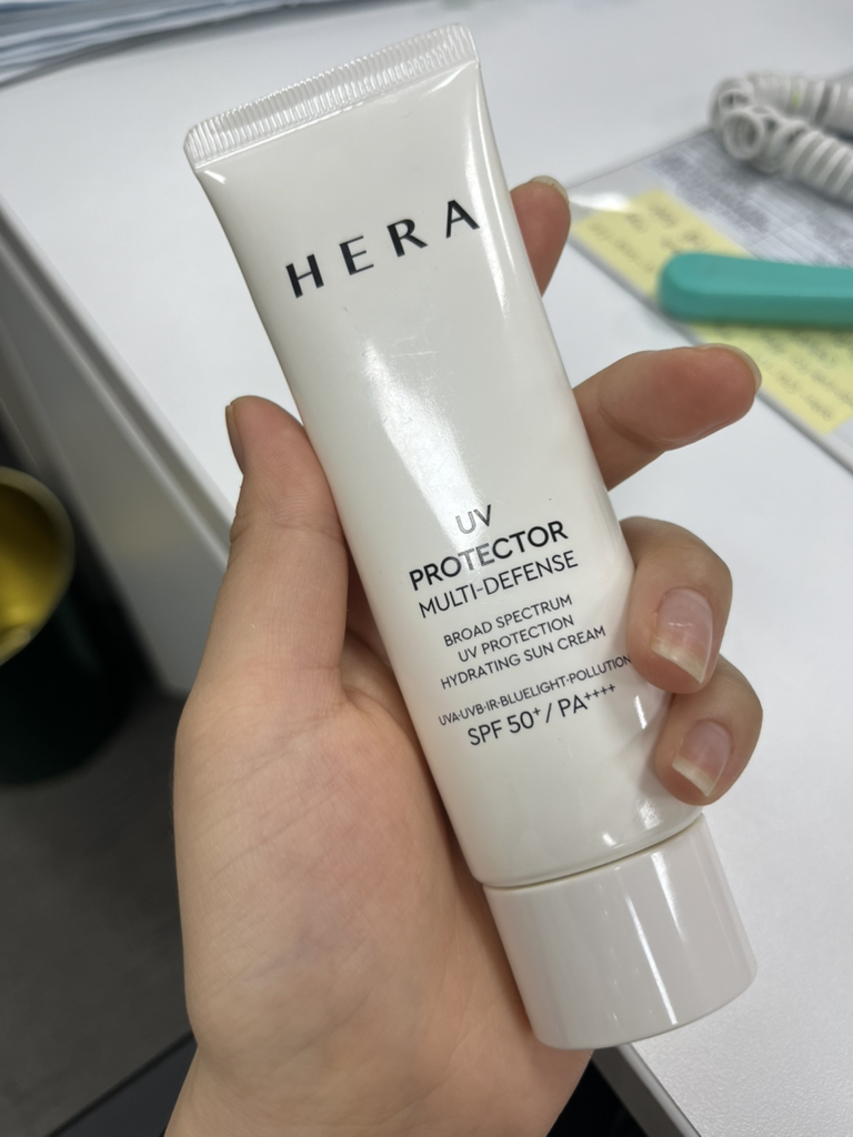 헤라 (HERA) UV프로텍터 멀티디펜스 [SPF50+/PA++++] review image