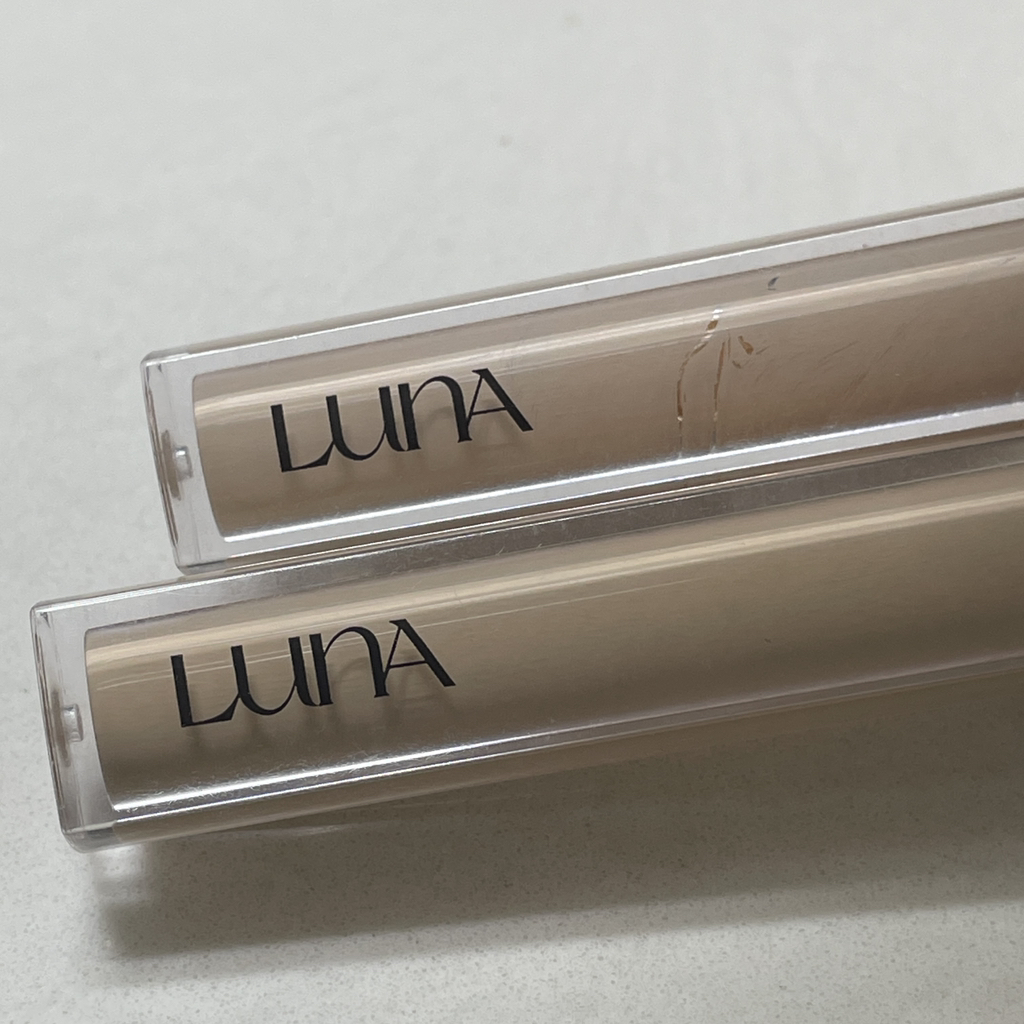 루나 (LUNA) 롱래스팅 팁 컨실러 [SPF34/PA++] [0.5호 포슬린] review image