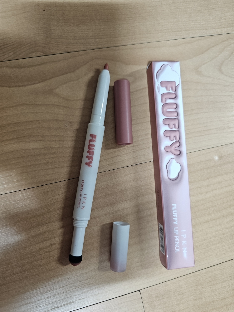 입큰 (IPKN) 플러피 립 펜슬 [02 플레르베리] review image