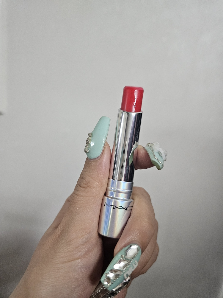 맥 (MAC) 글로우 플레이 텐더토크 립 밤 [서브] review image