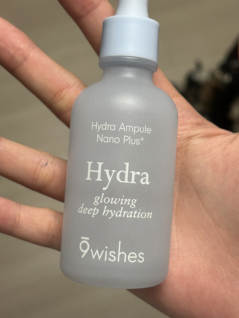 海德拉安普尔纳米增强的真实用户使用照片