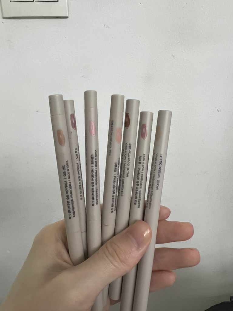 투크 (tooq) 워터프루프 슬림 아이라이너 [오크샌드] review image