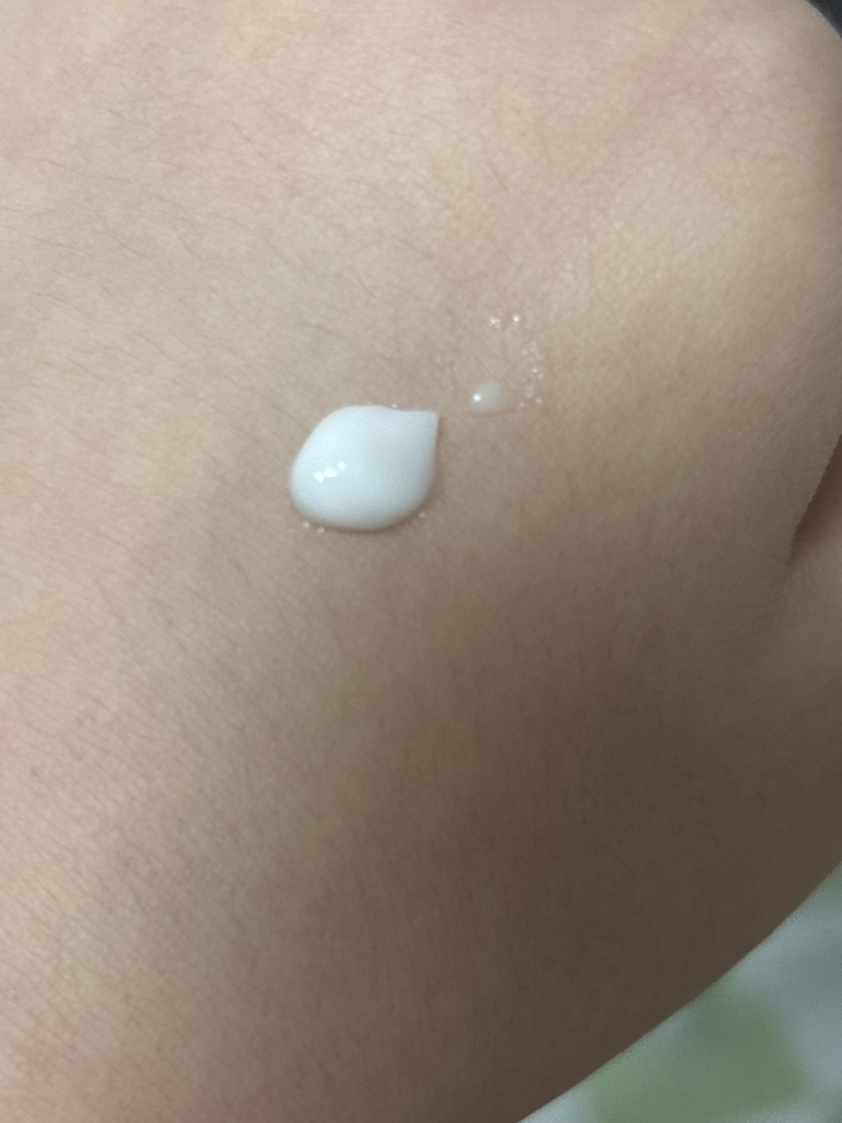 丝拉玛贝瑞™面部丝拉玛依德乳霜的真实用户使用照片