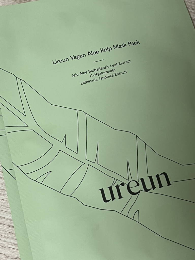 유아른 (ureun) 비건 알로에 다시마 마스크팩 review image