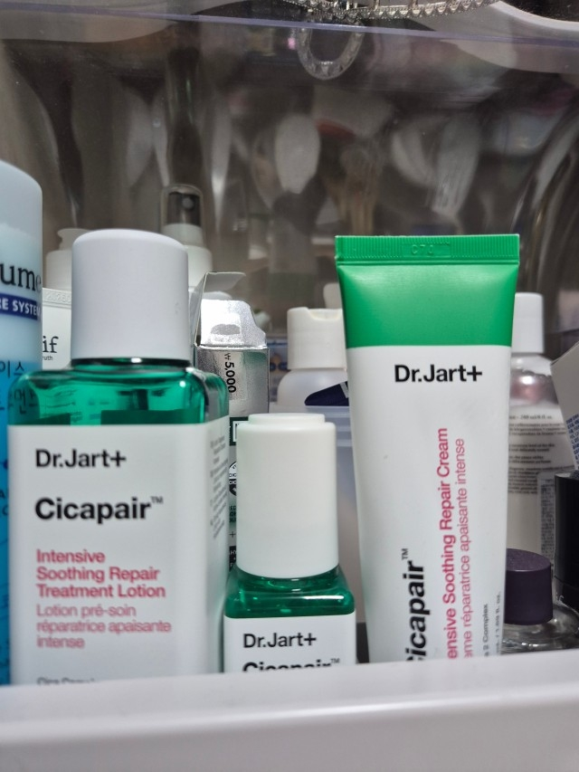Dr.Jart+ 希卡菲尔™ 强效舒缓修复精华 common.review image